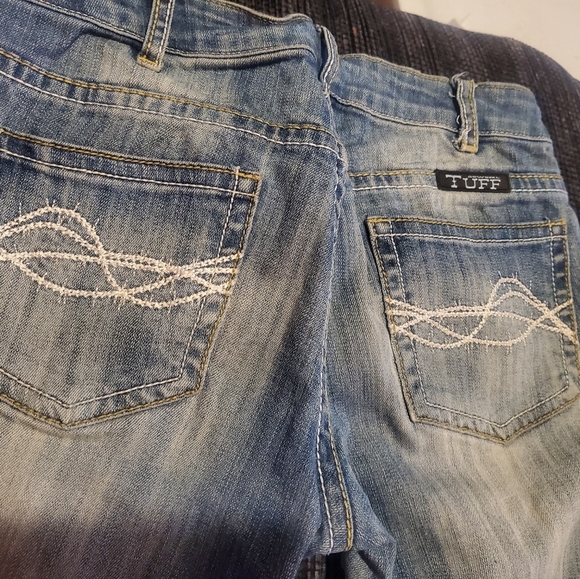 Jeans - Picture 2 of 4